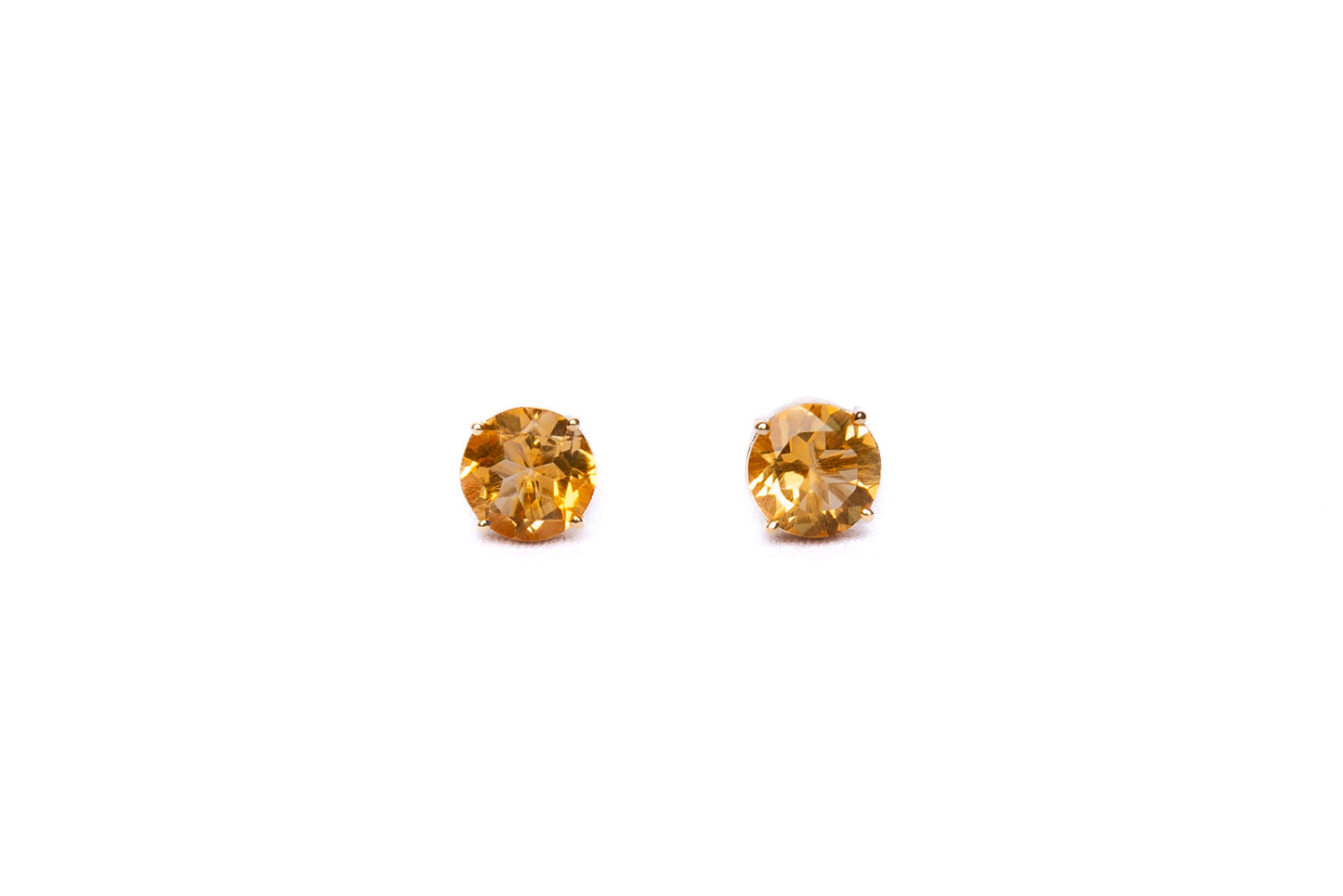 Stud earring 8mm